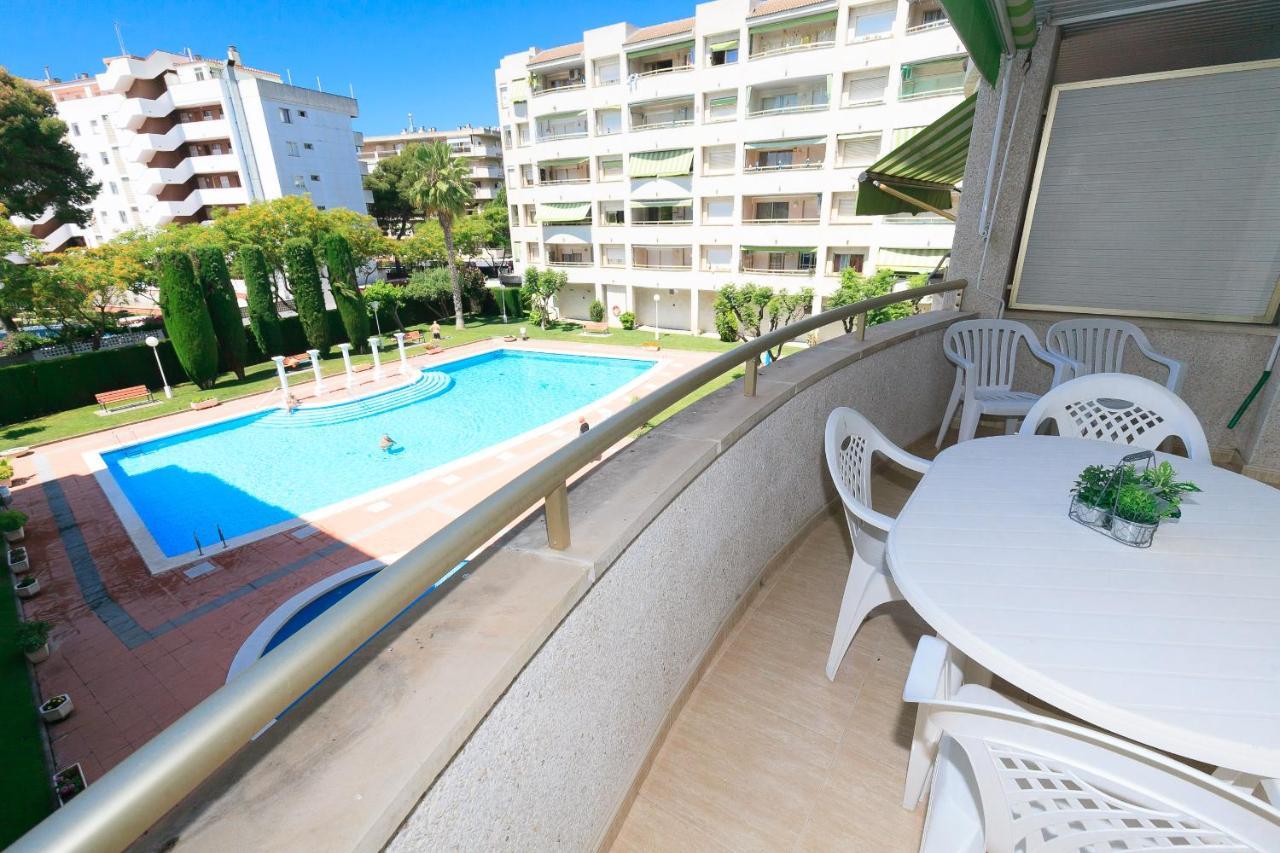 Uhc Marathon Apartments Salou Exteriör bild