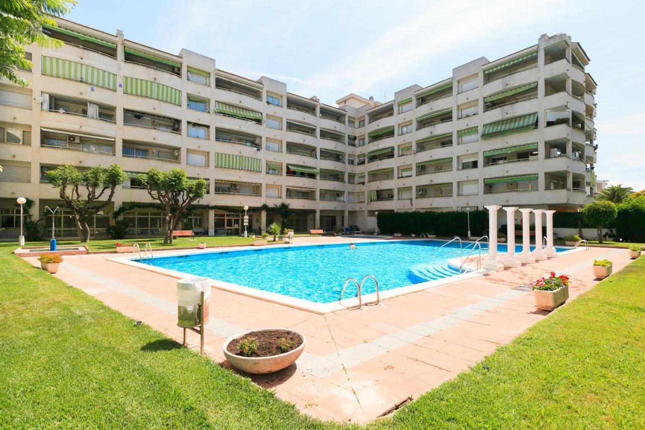 Uhc Marathon Apartments Salou Exteriör bild